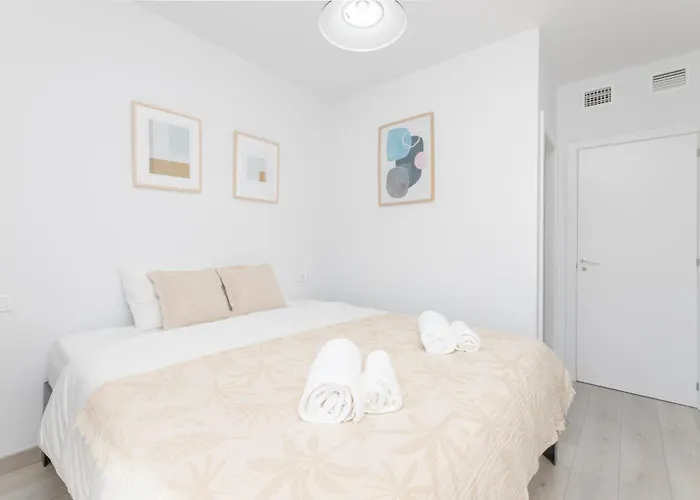 Casa Esmeralda, 7 Min To Beach, Garage *