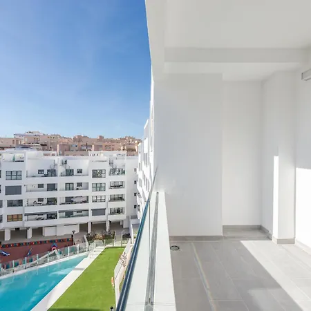 Casa Esmeralda, 7 Min To Beach, Garage