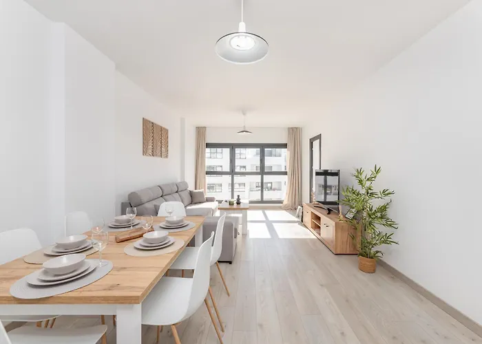 Casa Esmeralda, 7 Min To Beach, Garage *